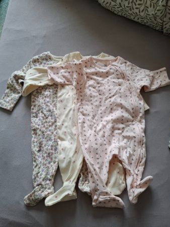 3 new M&S Baby Sleepsuits Floral Pattern Used 0-3 Months