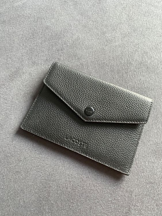 Lacoste passport outlet holder