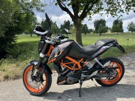 KTM 390 Duke;  Mfk 4/26, 11300 km; gepflegt