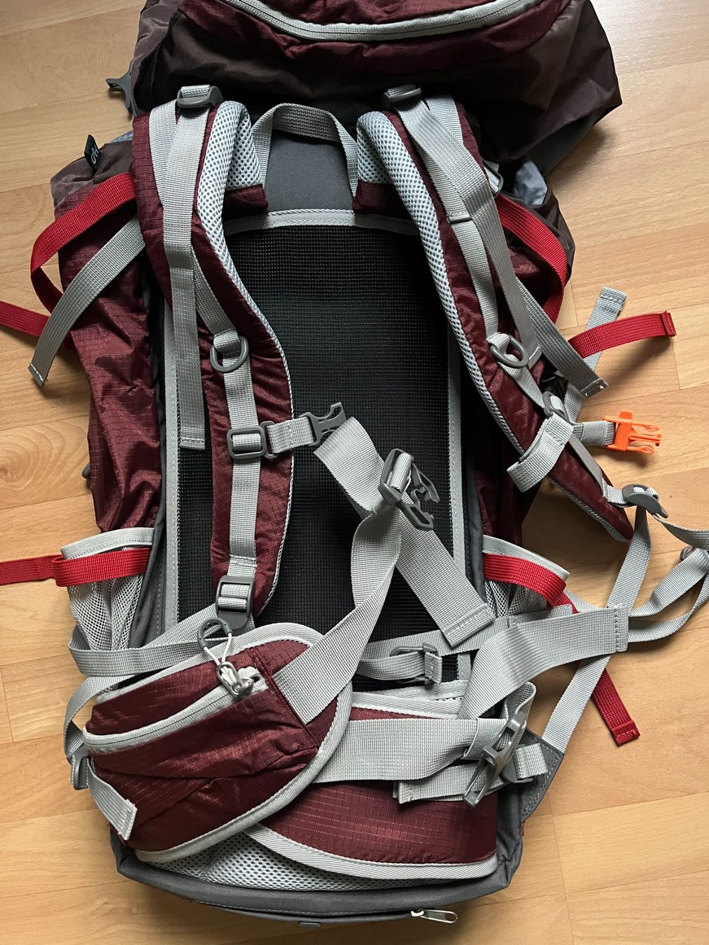 Zaini: Rucksack Weissenstein (45 L) – Nuovo (secondo la descrizione) da Rotkreuz venduto da Vauban 1