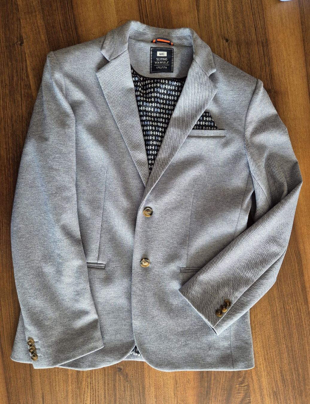 We Completi: Anzugsjacke WE – Usato da Wil SG venduto da Princessginy