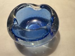 Aschenbecher Glas blau mit Luftblasen guter Zustand