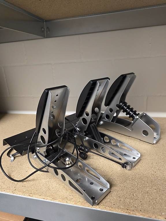 Controller: Fanatec CSL Pedalen – Usato da Sursee venduto da RSTrophy 1