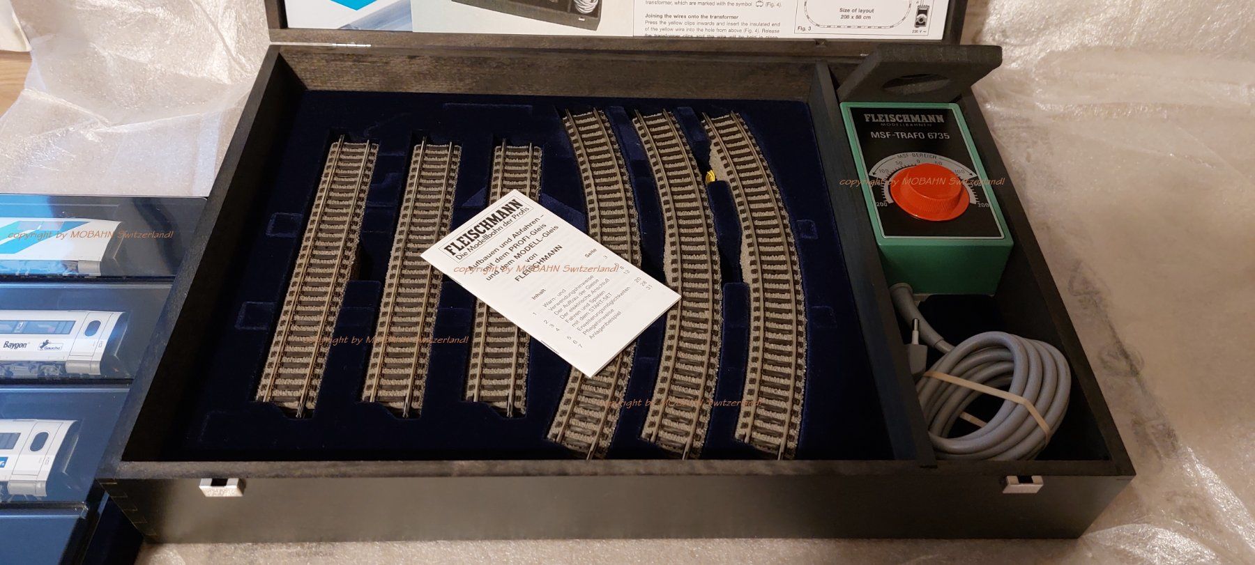 Fleischmann Modellini di ferrovie: Fleischmann Startset ICE 2 "Bayer" Limited Edition RARITÄT! – Nuovo e nell'imballaggio originale da Rotkreuz venduto da MOBAHN-1zu87 8