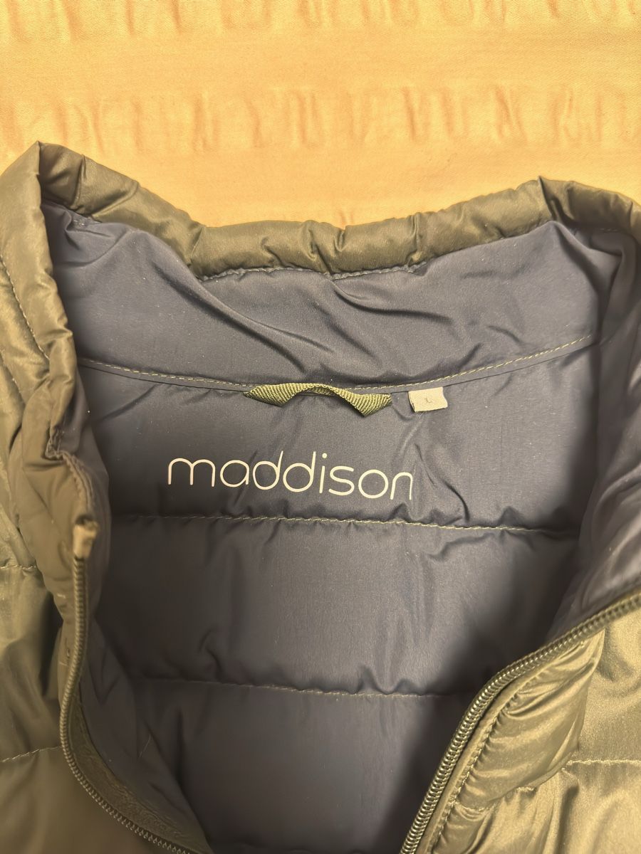 Maddison Gilet & Giacche: Maddison Gilet Daunengilet – Nuovo (secondo la descrizione) da Wettingen venduto da Gtavi 1