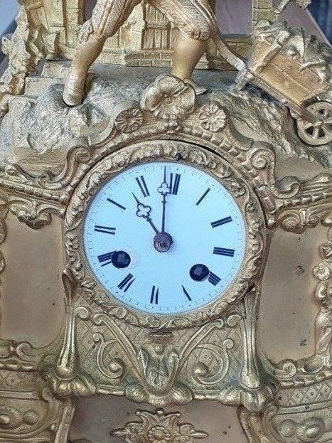 Orologi da terra & Orologi da parete: Kaminuhr Bronze feuervergoldet – Usato da Mörschwil venduto da antiksalon21 9