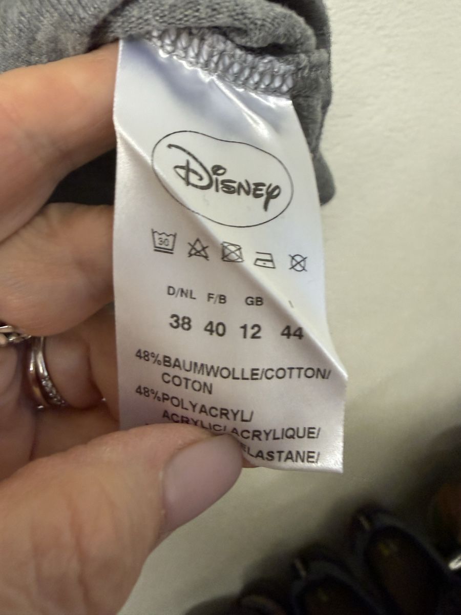 Maglioni & Felpe: Zaida Disney Pullover, Rollkragen, Grau, Gr. 38/40 Top! – Nuovo (secondo la descrizione) da Lyss venduto da Sibella56 1