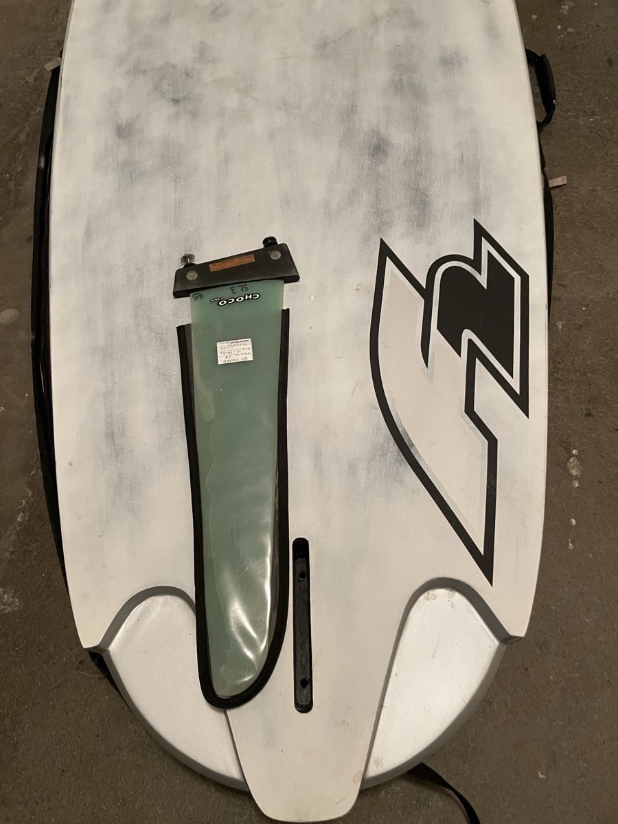 Surfboards & Schwimmbrette: F2 RX Free-Slalom Windsurf Brett, 132l – Gebraucht aus Bern von Pascal079 4