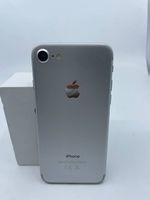 Apple iPhone 7 128GB Silber  iOS 15.8.8, Akku 72%