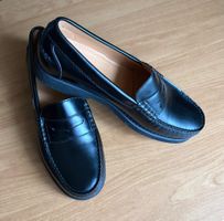 Mocassins Vintage en cuir noir LACOSTE Pointure 8.5 Homme