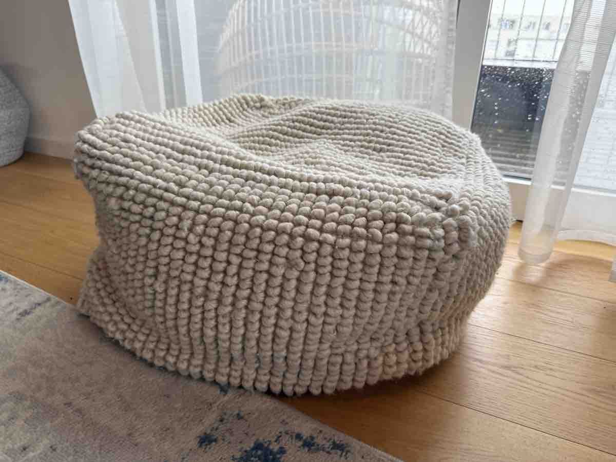 Livique Sgabelli: Hocker in Beige, grobe Textur – Usato da Wettingen venduto da VC1993 1
