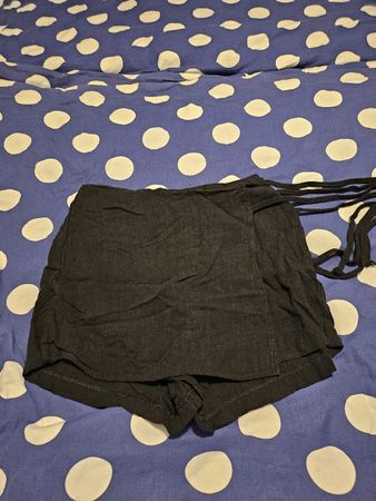Stradivaruis shortsrock gr S