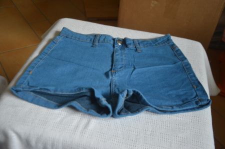 TAILLE 38 - KURZ HOSE