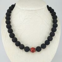 Lava Halskette mit roter Schaumkoralle