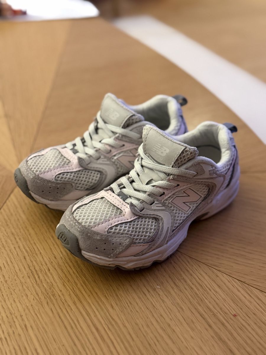 New Balance Schuhe für Jungen: New Balance 530 Kinder Schuhe – Gebraucht aus Gutenswil von sun-rose333