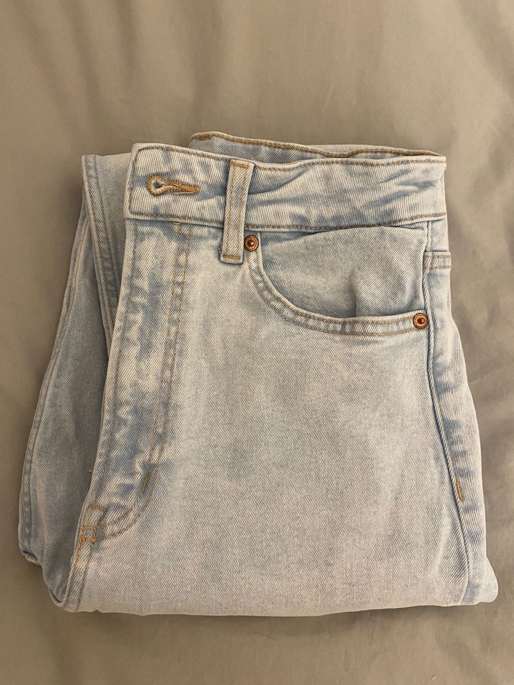 H&M Jeans: H&M Mom Jeans Grösse 36 – Usato da Cham venduto da Eliissa 5