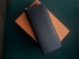 Louis Vuitton Zippy Wallet Epi Leder Schwarz – mit Box & Dus