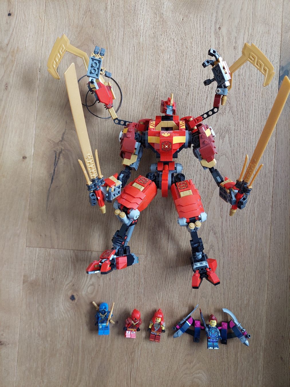 Lego Kit di costruzioni: Lego Ninjago 71812 Dragons Rising – Usato da Bernhardzell venduto da tokehsv