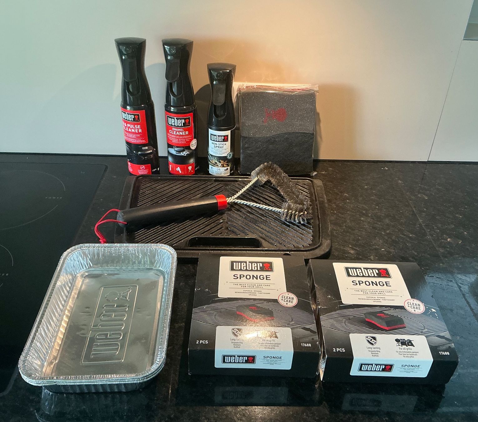 Weber Grils: Weber Gasgrill Q1200 W mit ein wenig Zubehör – D'occasion à Niedermuhlern par Mel_c 5