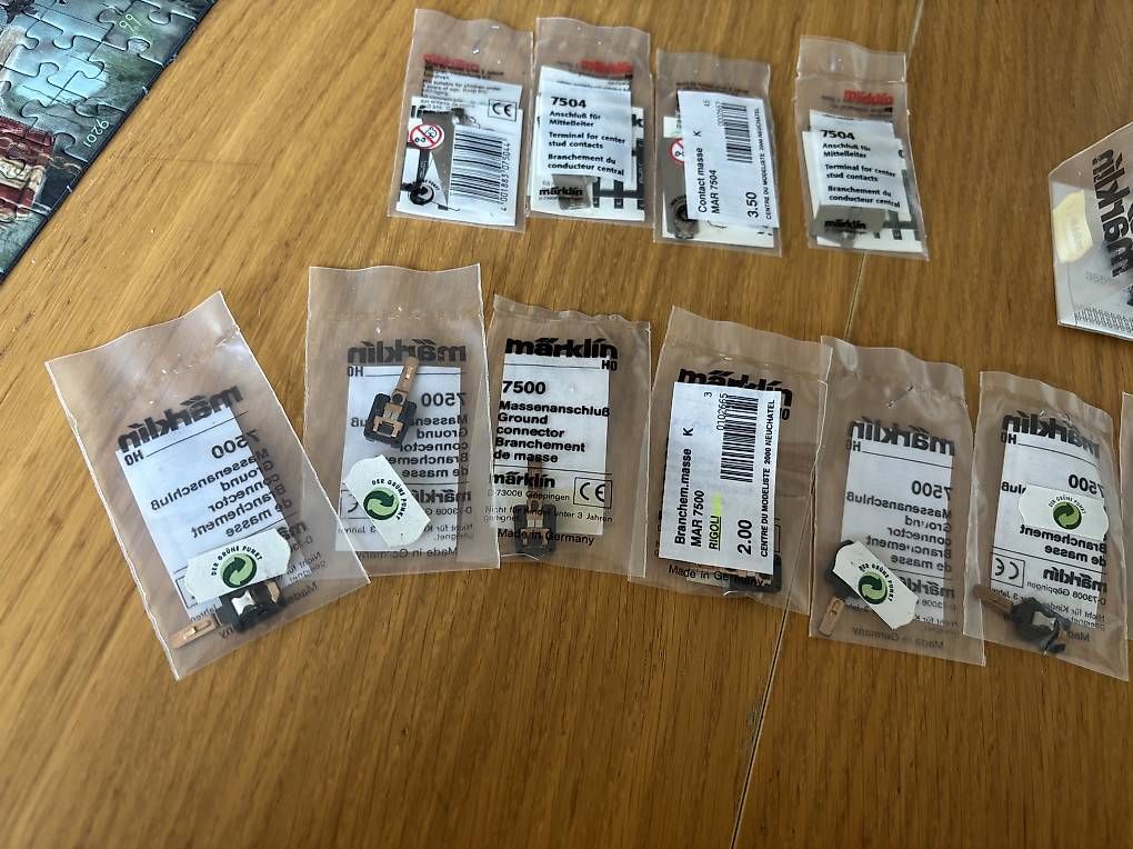 Märklin Modelleisenbahnen: Assortiment Märklin – Gebraucht aus Orbe von car_8grw 4