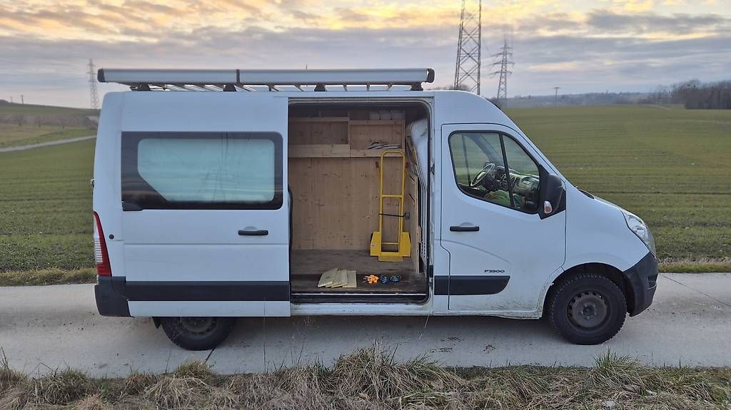 Camping Fahrzeuge: Renault Master T33 L2H2  expertisé – Gebraucht aus Morges von Aether.Materia 4