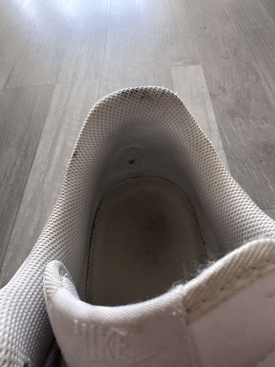 Nike Herrenschuhe: Nike Air Force 1 bianche, usate Taglia 44.5 – Gebraucht aus Locarno von AkuR71 2