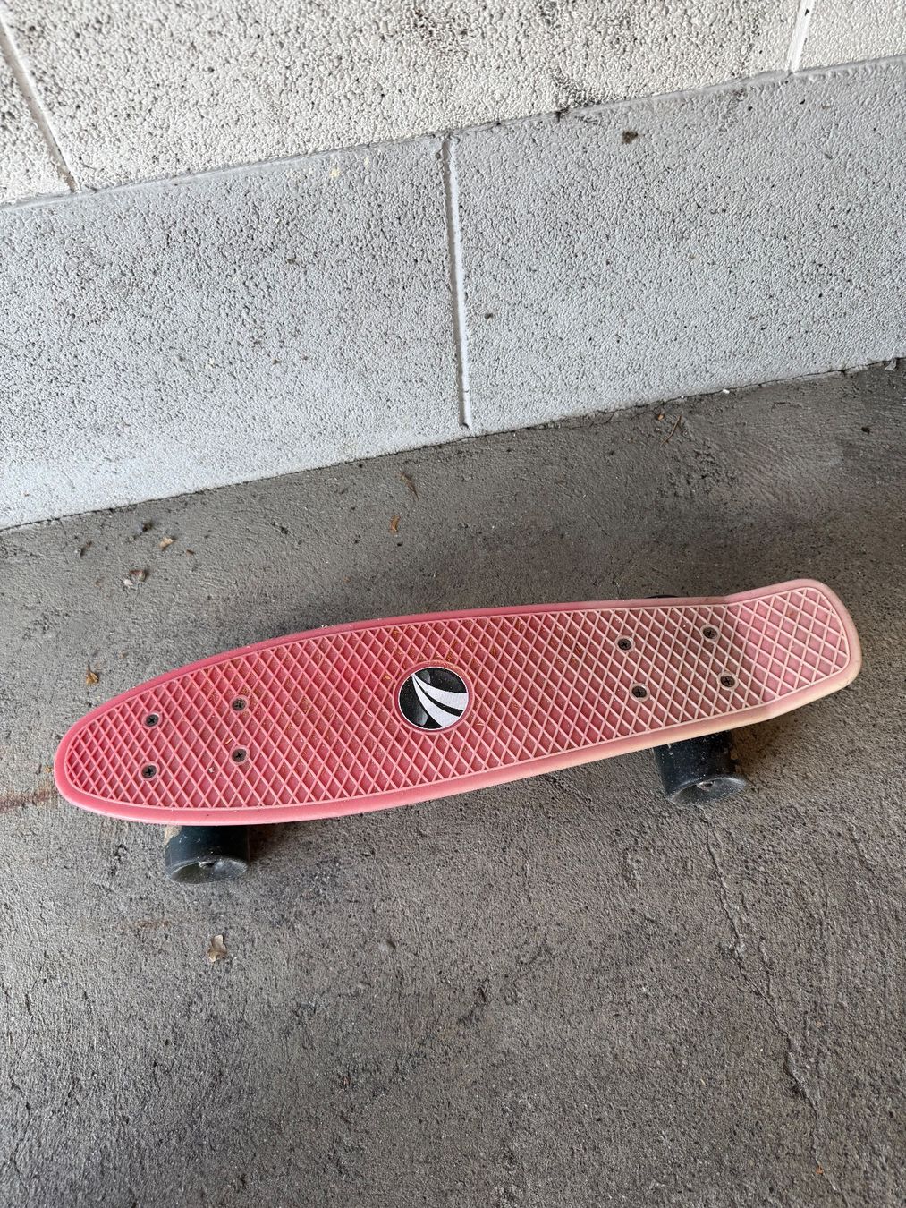 Skateboards: Skateboard rot – D'occasion à Winterthur par Christianpunkts