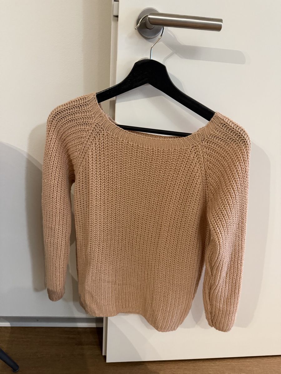 Pullover & Sweatshirts: Schöner Damen-Strickpullover – Neu (gemäss Beschreibung) aus Kölliken von mar_8jjj 1