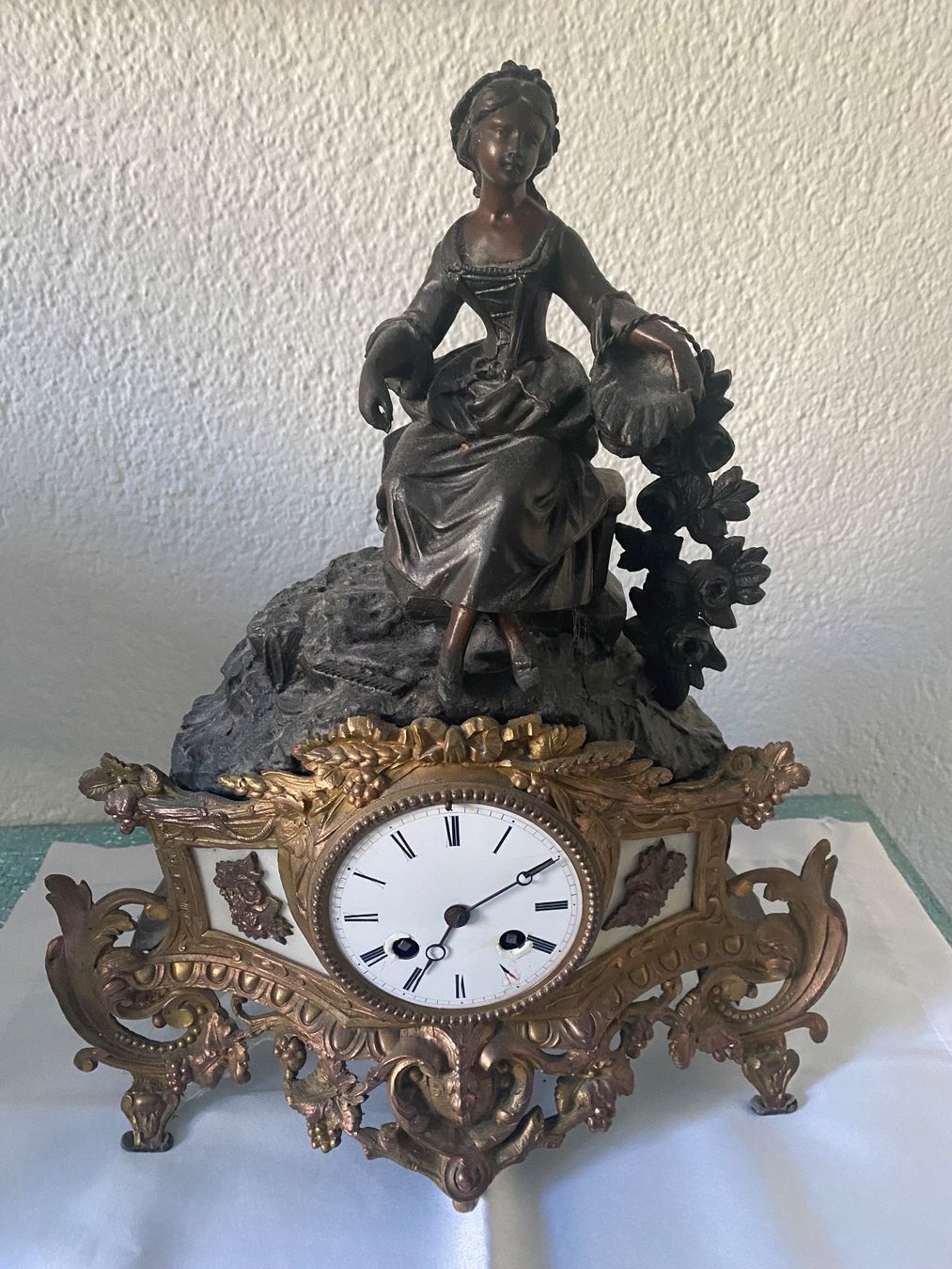 Stand- & Wanduhren: Alte Kamin Pendule Bronze Uhr – Gebraucht aus Bern von Ninitto 4