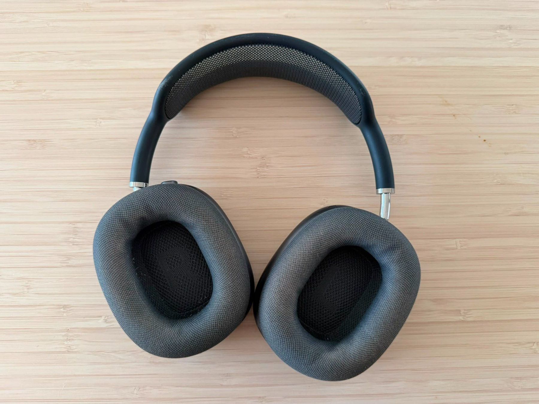 Apple Casques audio: Apple AirPods Max - USB lightning - Like new - Case incl – D'occasion à Adliswil par dav_vt88 1