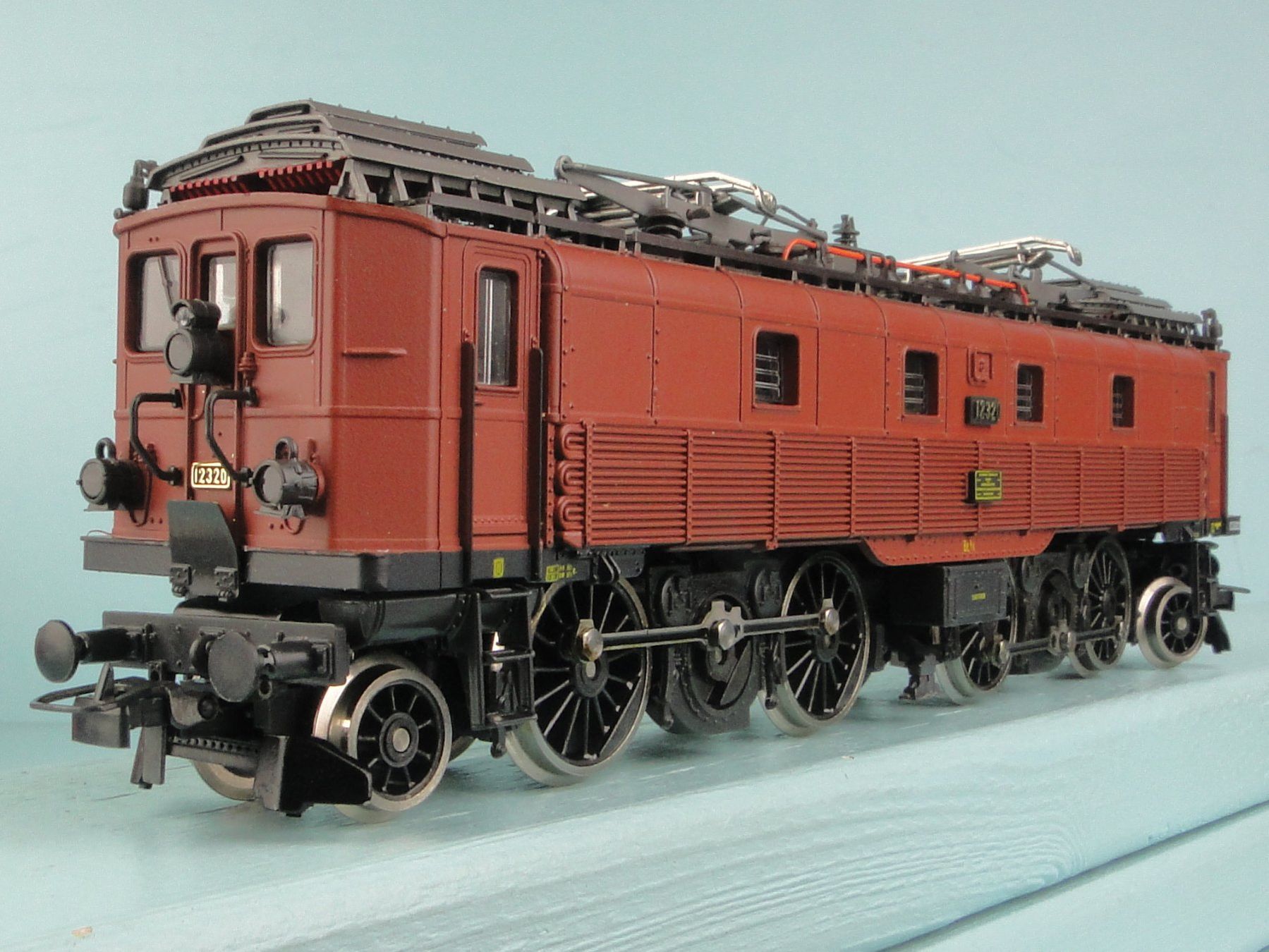 Roco Trains électriques: Roco 4191 B Be 4/6 braun – D'occasion à Bülach par cann11 4