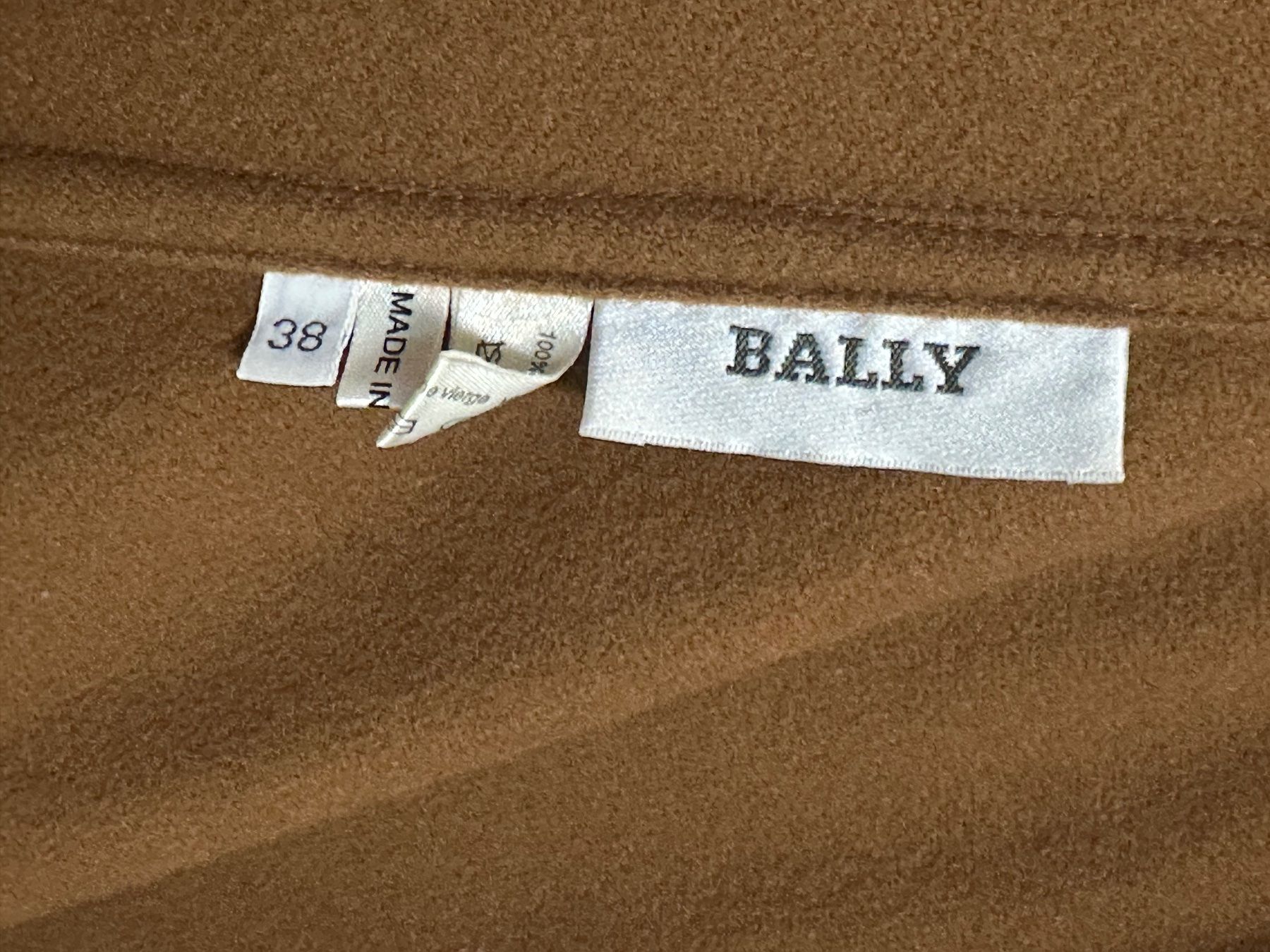 Bally Altro in Moda donna: BALLY Poncho Gr 38 – Usato da Basel venduto da iulia_haul 3