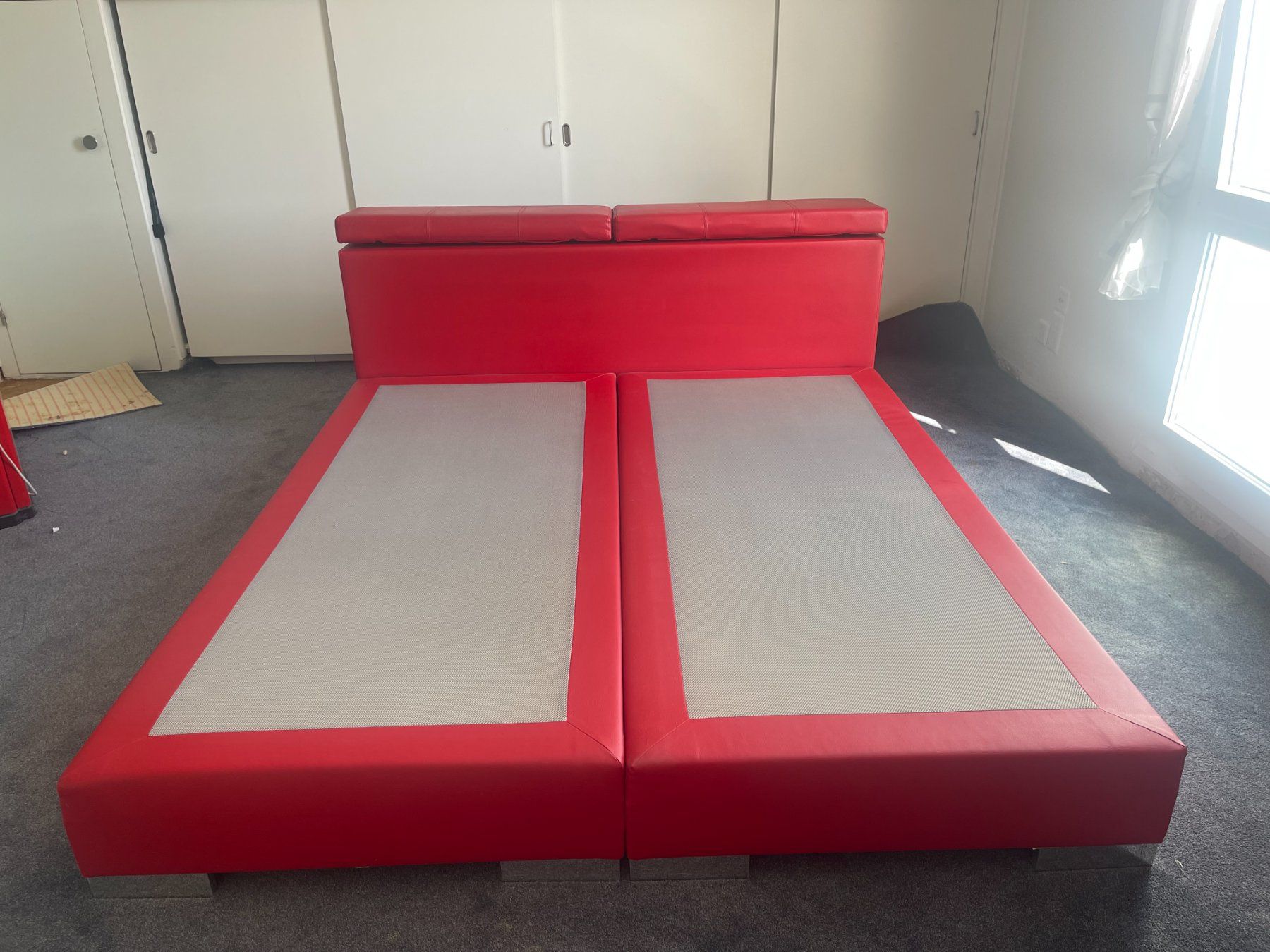 Betten: Boxspringbett / Neupreis 4'500 – Gebraucht aus St. Gallen von 62_Kaiser 1