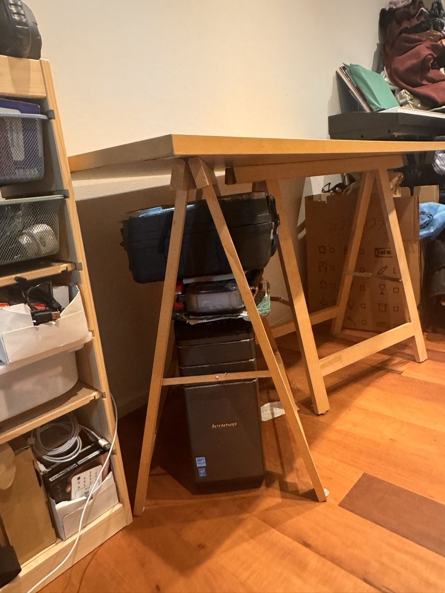 Tavoli: IKEA Tabletop with Two Table Stands – Usato da Zürich venduto da pon_pv8m 3