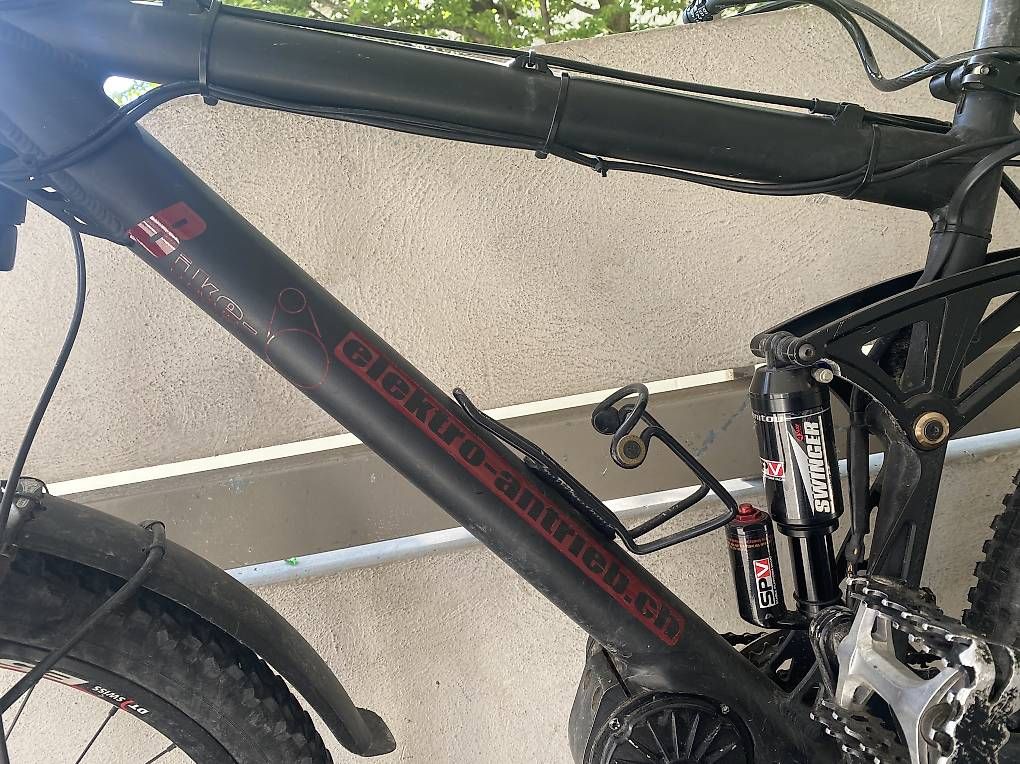Biciclette: E-bike 70km  – Usato da Zürich venduto da ER- 3