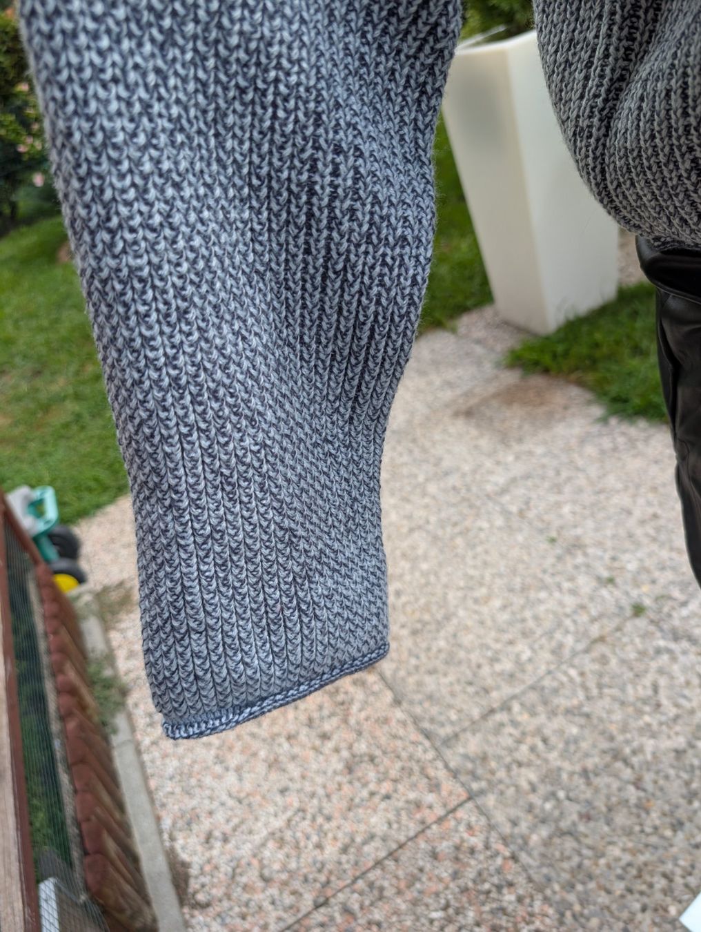 H&M Maglioni & Felpe: H&M WINTER PULLOWER - ACRYLIC -  GR. M – Usato da Cugnasco venduto da tizianaq 2