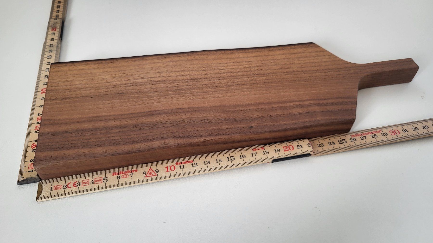 Articoli in legno: Schneidebrett Nussbaum Massivholz – Nuovo (secondo la descrizione) da Romanshorn venduto da Handwerke 1