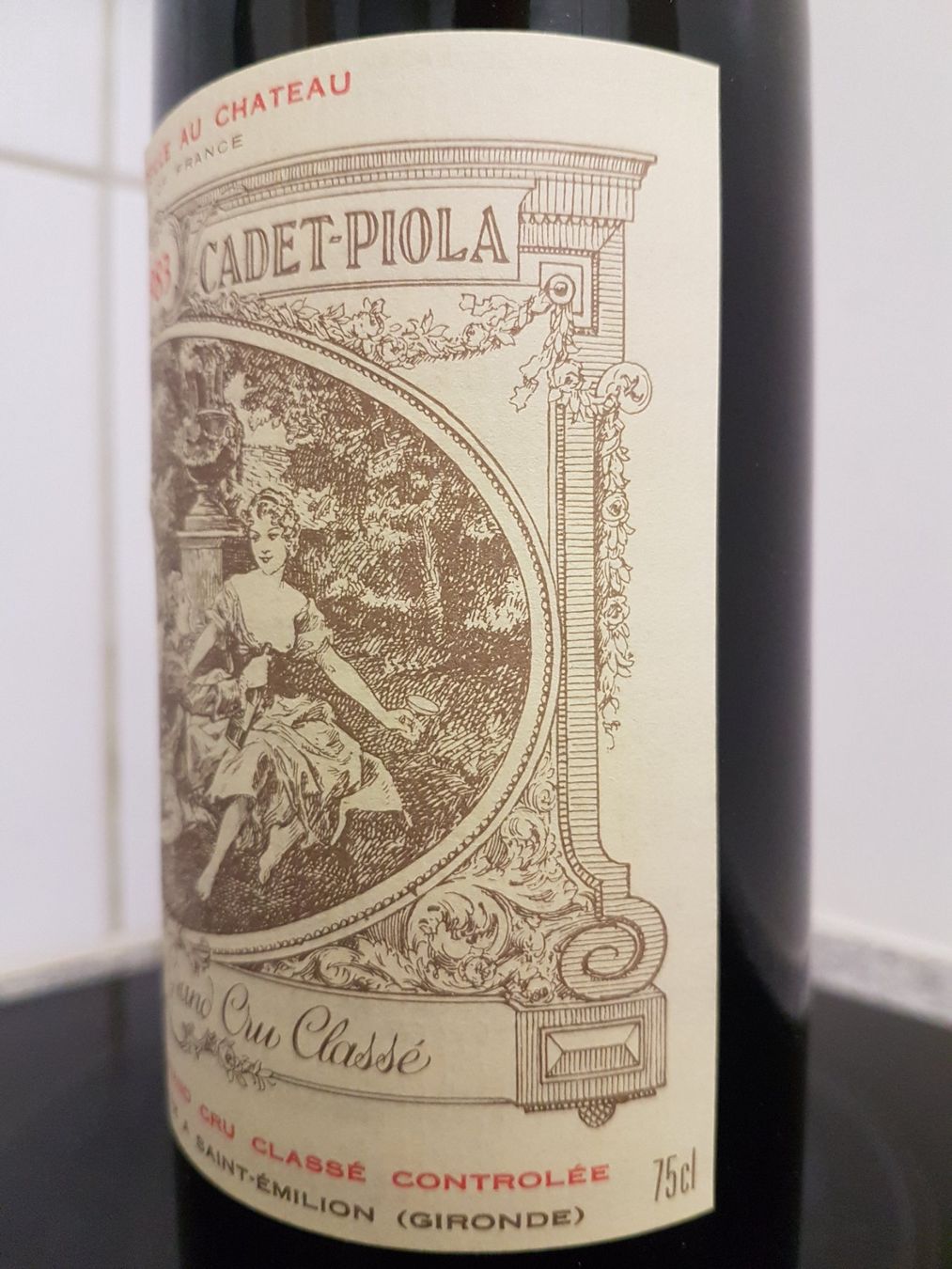 Vino: Chateau Cadet - Piola 1983 – Nuovo (secondo la descrizione) da Grenchen venduto da poggione 4