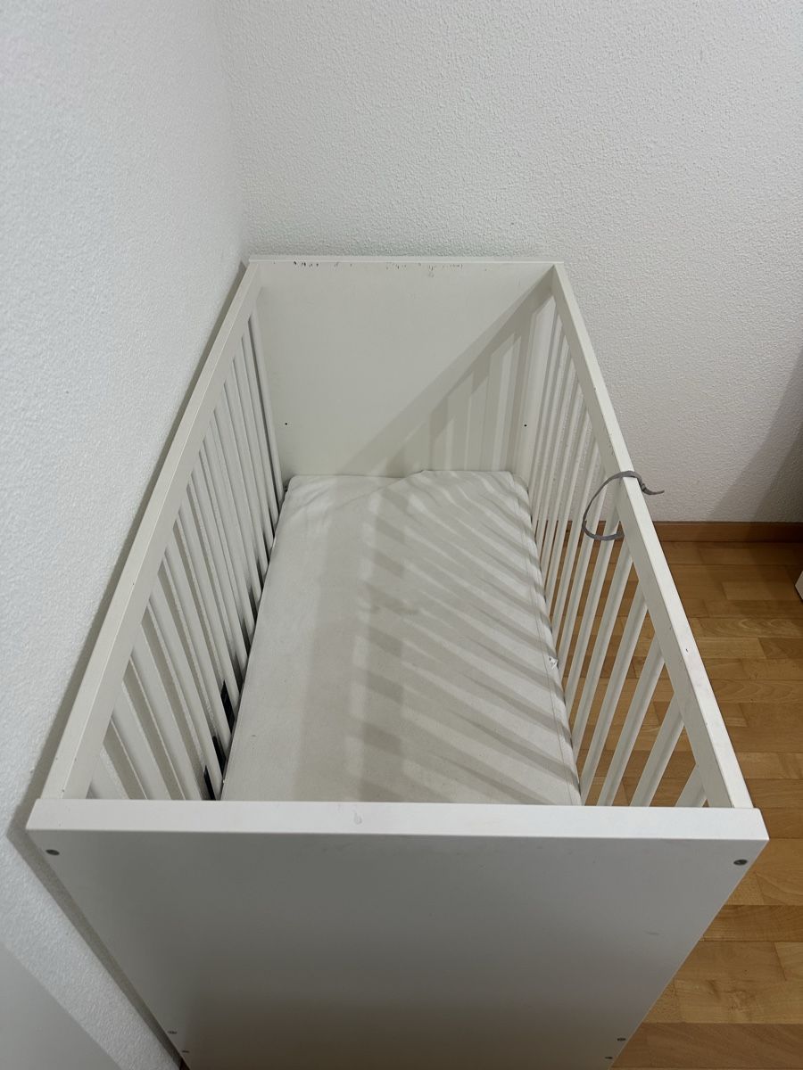 Betten: Baby/Kinderbett IKEA Stuva – Gebraucht aus Küssnacht am Rigi von mis_skz5 3