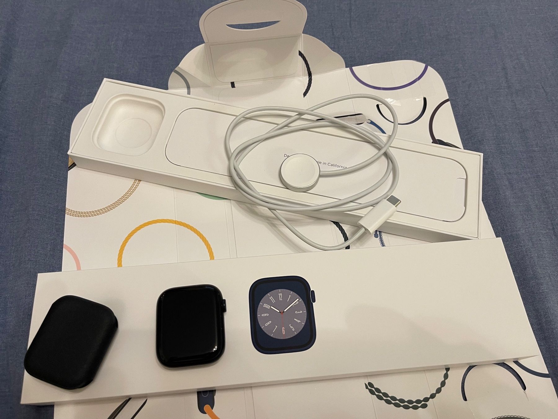 Apple Smartwatch: Apple Watch 8 GPS, komplettes Set – Usato da Courtepin venduto da Hawin1 2