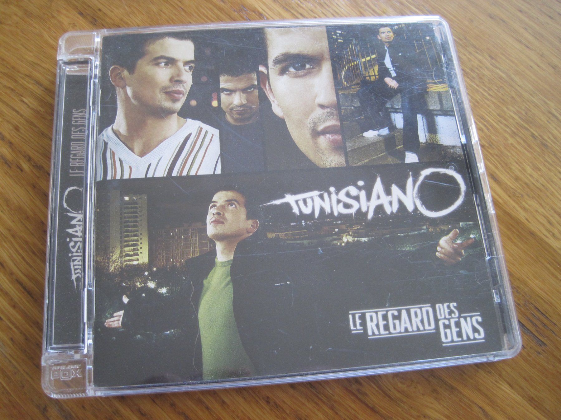 CD: Tunisiano Le Regard Des Gens    CD – Usato da Gossau SG venduto da Noryflory