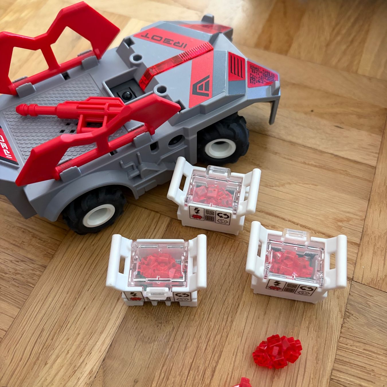 Playmobil Spielzeuge: Darksters Tower Station mit Auto – Gebraucht aus Gossau ZH von Daniela710 4
