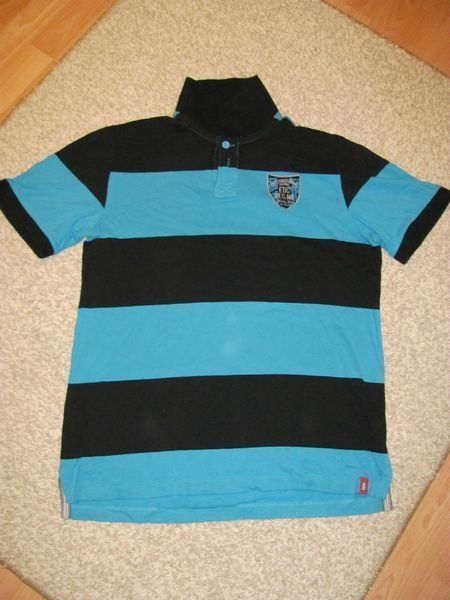 T-shirts: Esprit Gr. L – Neuf (Voir description) à Sachseln par Palur