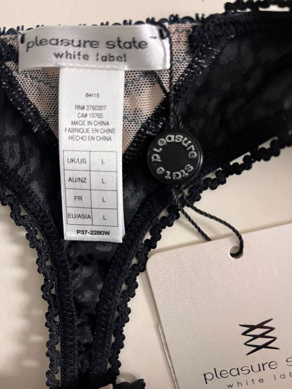Altra biancheria intima: PLEASURE STATE, String DAKOTA PRIMROSE, Gr. L, Schwarz/Grün – Nuovo e nell'imballaggio originale da Rudolfstetten venduto da gst_g7xl 3