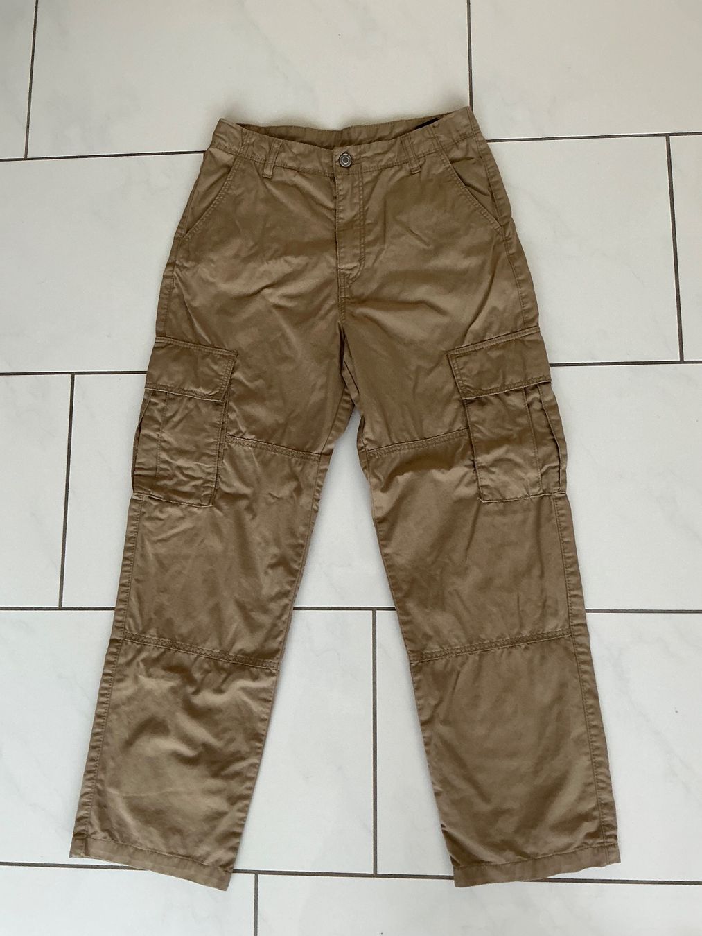 H&M Pantaloni: Cargo Hose Lose Fit Gr.158 H&M – Usato da Biel-Benken BL venduto da Sahra1