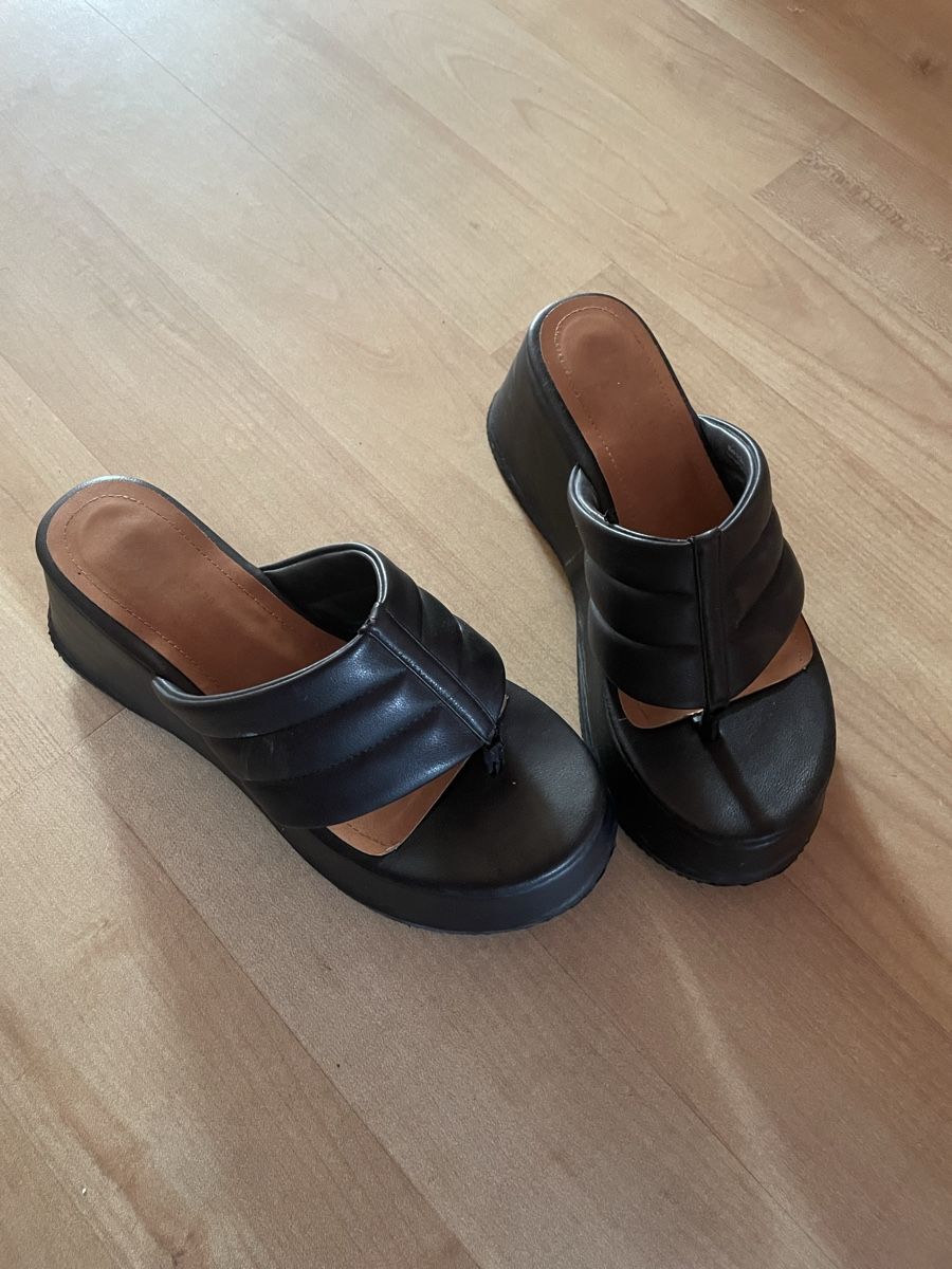 Scarpe da donna: Plateau Sandalen schwarz Grösse 38 – Usato da Zollikon venduto da Ranunkulus 1