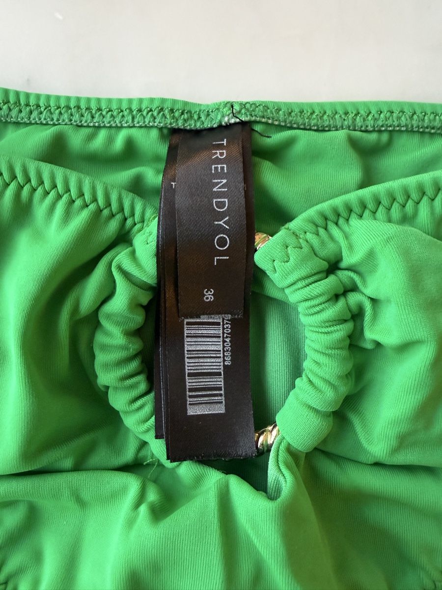 Costumi da bagno & Bikini: Trendyol Green Bikini Set, Size 34/36 – Usato da Horgen venduto da Elizhadz 1
