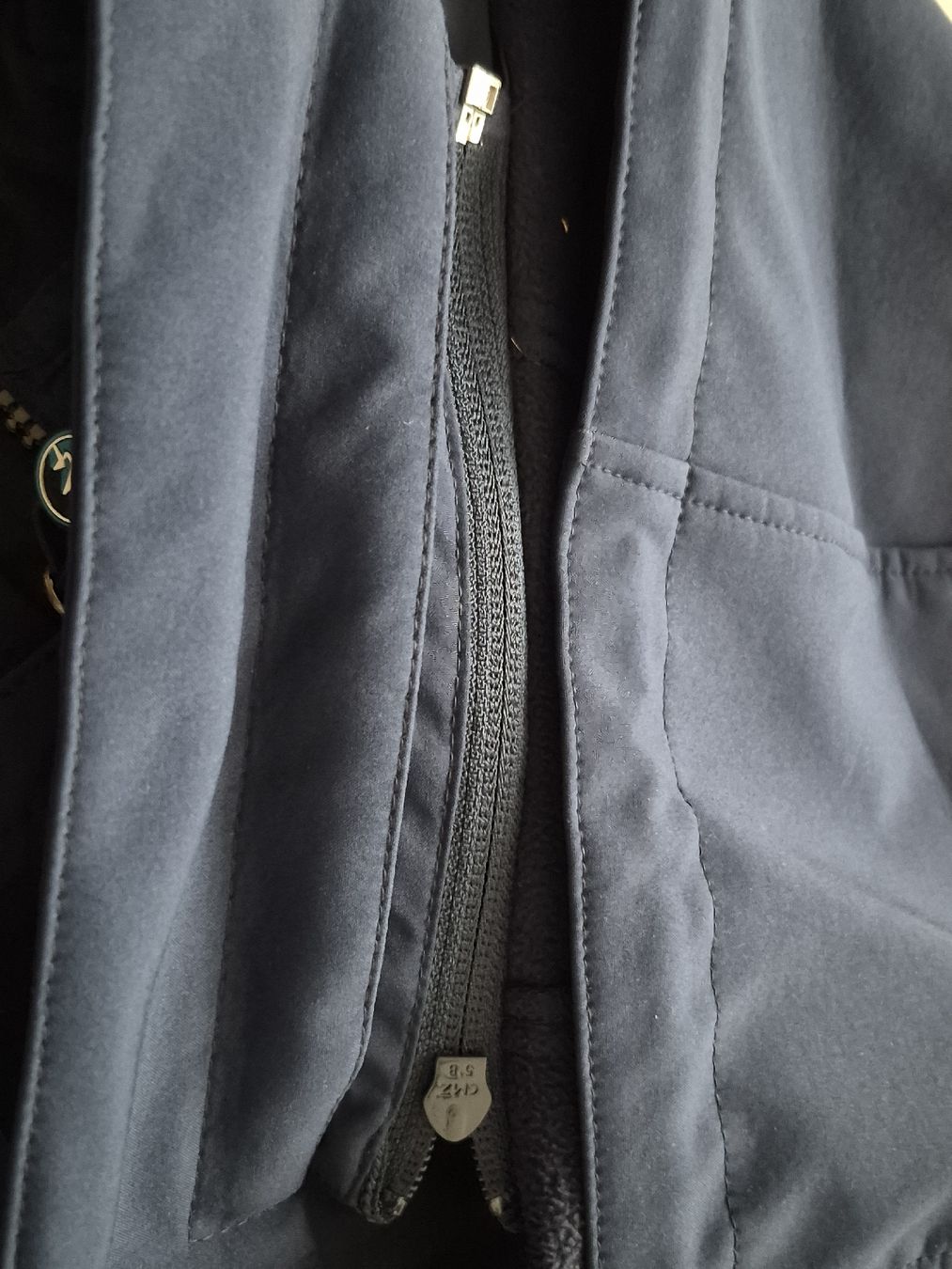 Vestes: Softshell Jacke / Parka – D'occasion à Escholzmatt par Ipbuur 3