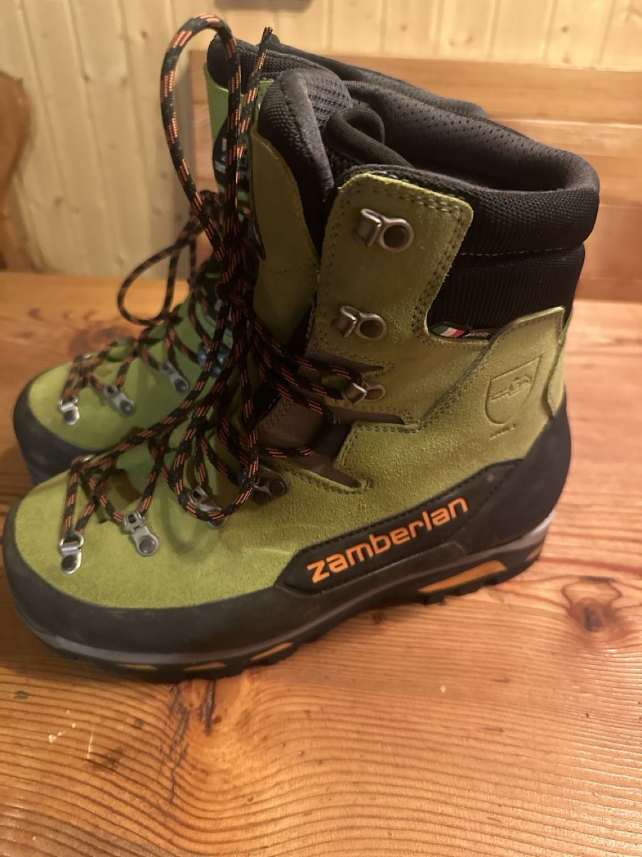 Chaussures hommes: Zamberlan Bergschuhe Gore-Tex Grösse 44 S3 SRC – Neuf (Voir description) à Zumholz par Gotterong 1