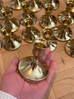 34 Kerzenständer (gold fabrig)